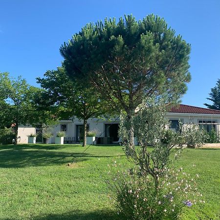 Le Clos Du Pontet Orliénas Exterior foto